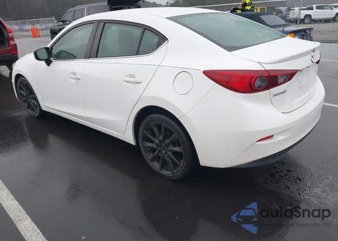 2018 Mazda Mazda3 Touring z USA, uszkodzony, nr VIN 3MZBN1V3XJM228554